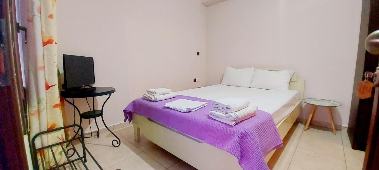 Golden View Apartments Myrina Limnos ภายนอก รูปภาพ