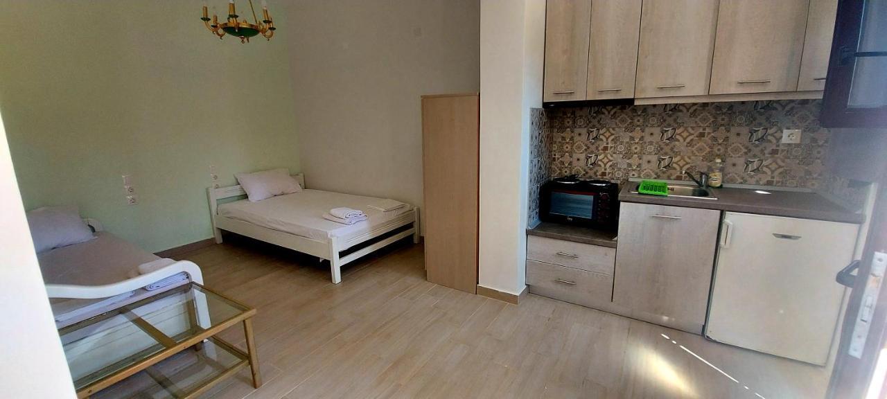 Golden View Apartments Myrina Limnos ภายนอก รูปภาพ
